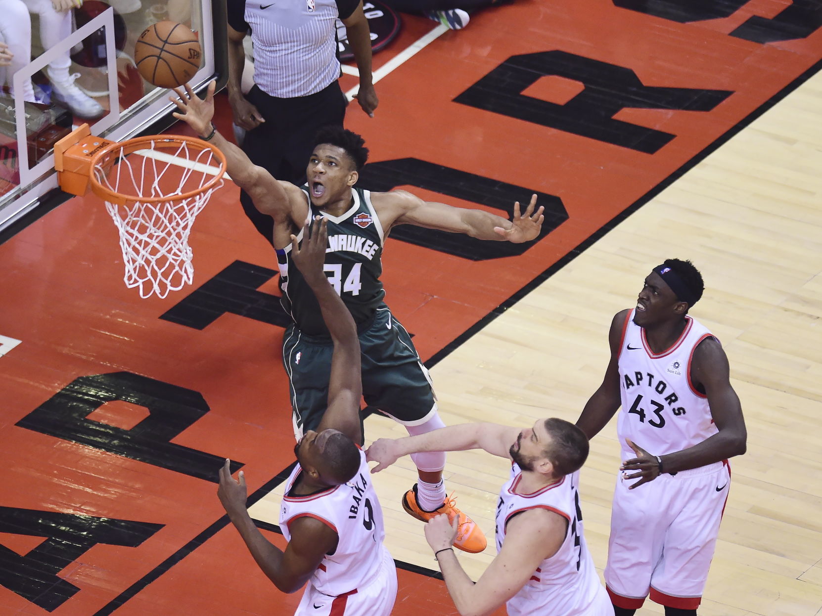 Raptors 118, Bucks 112 (2OT)